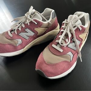 New Balance Men’s Burgundy and Beige Sneakers
